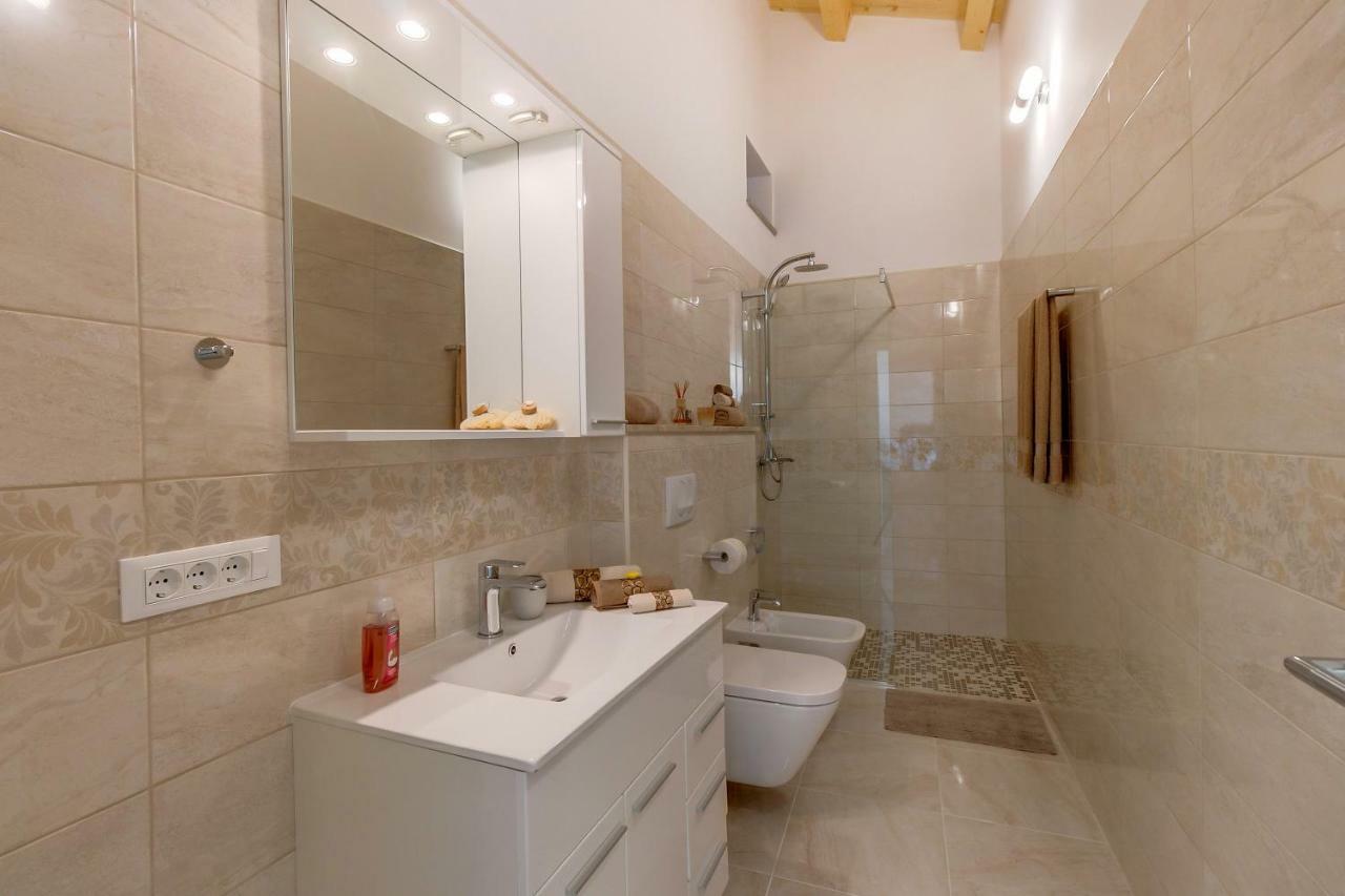 Apartments Relax Veli Lošinj Exterior foto