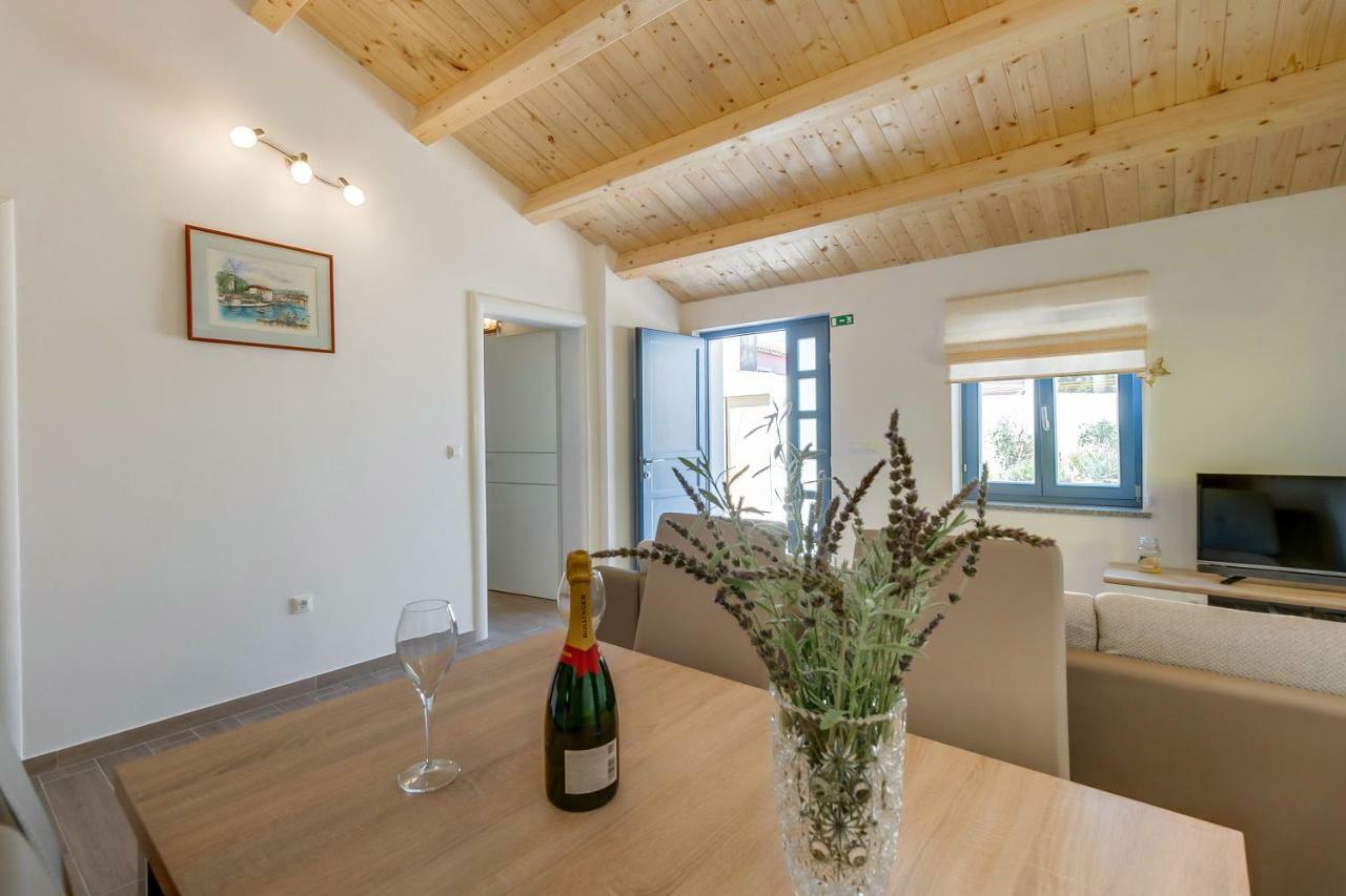 Apartments Relax Veli Lošinj Exterior foto