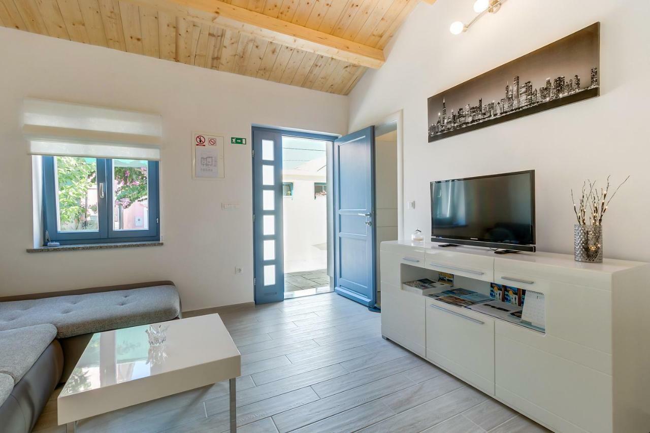 Apartments Relax Veli Lošinj Exterior foto